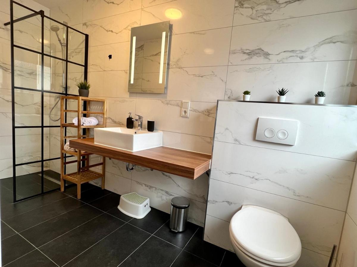 Junipro Apartments & Rooms Bosen-Eckelhausen Eksteriør billede